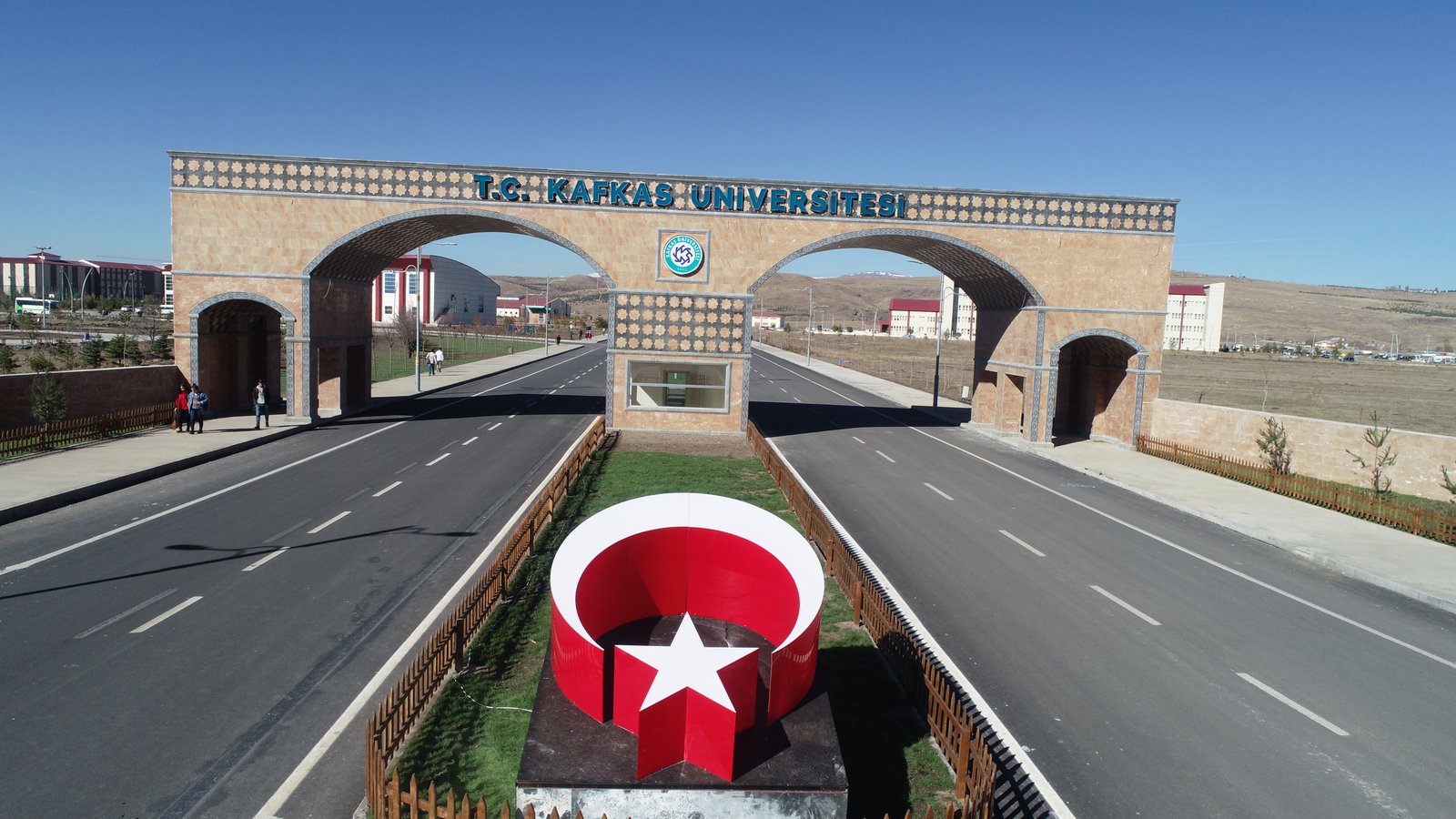 Kars Üniversitesi Taksi: Kampüs, Yurt ve Şehir Merkezi Bağlantıları